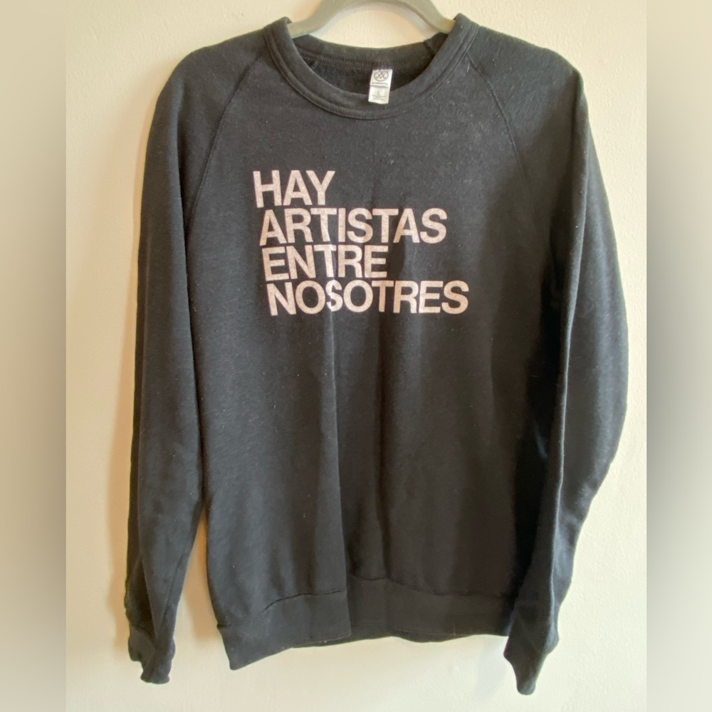 Whitney Art Museum Artistas Black Crewneck Sweater